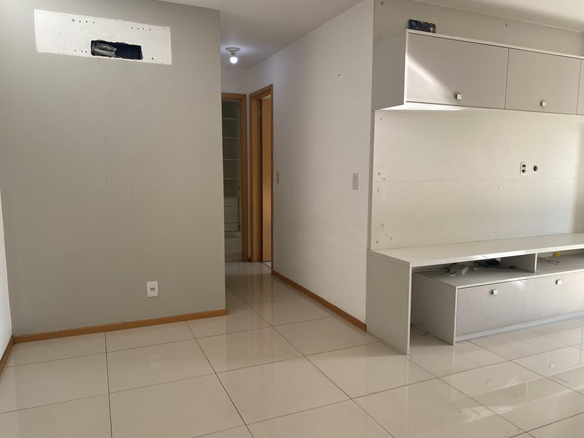 Apartamento à venda com 2 quartos, 85m² - Foto 6