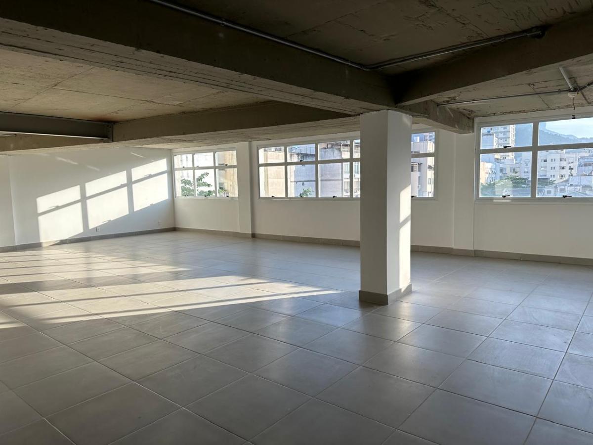 Conjunto Comercial-Sala para alugar com 1 quarto, 380m² - Foto 1