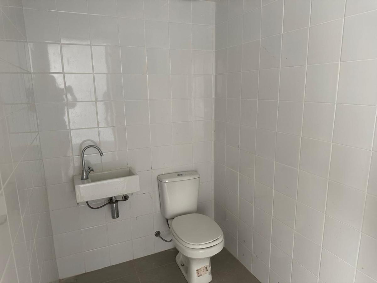 Conjunto Comercial-Sala para alugar com 5 quartos, 256m² - Foto 16